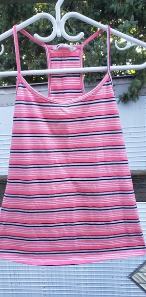 Pink tank top